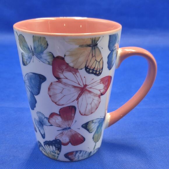 Beautiful Butterfly Oversized Mug Melon Interior 18oz 4.5" Market Square - Picture 8 of 8